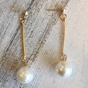 New  Pearl drop earrings